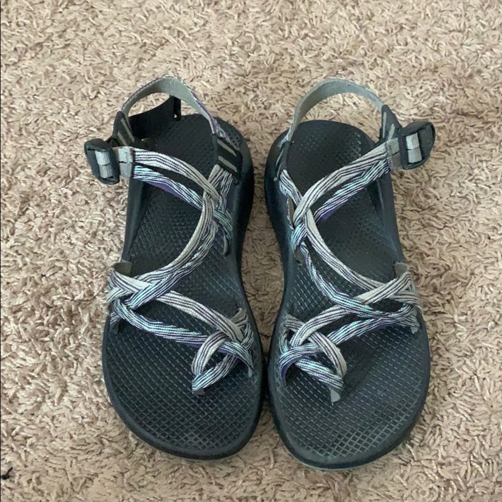 Women’s Chacos size 9